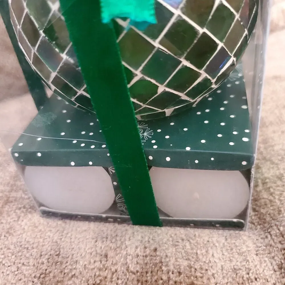 Pier 1 Imports Green Mosaic Tea Light Holder Gift Set With 8 Tea Lights NOS - Picture 3 of 5